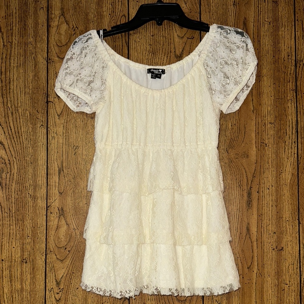 Cream/White Puff Sleeve Lace Tiered Top